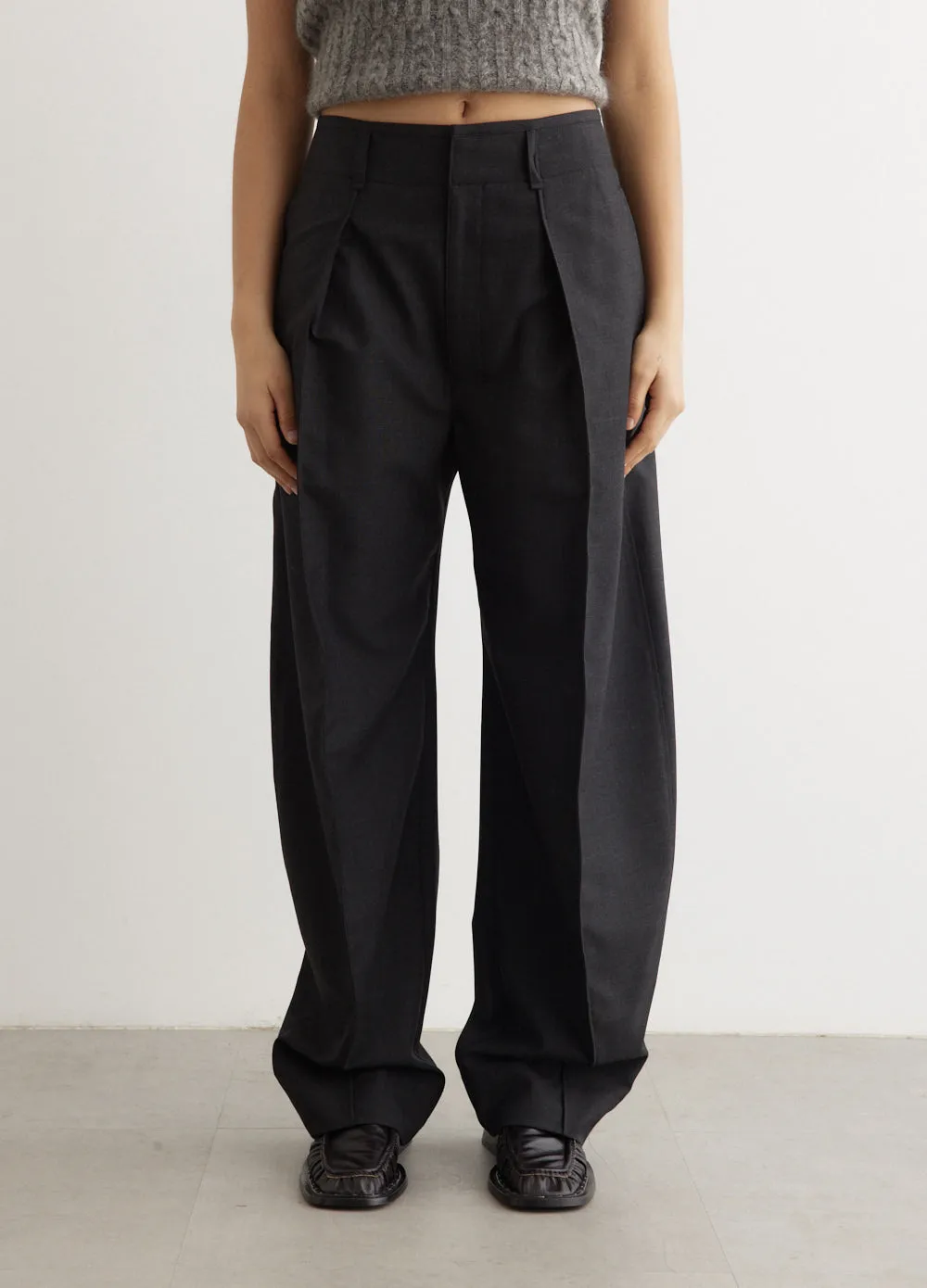 Curved Volume Tailored Pants