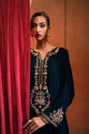 Rendezvous'24 - Statement Teal Velvet Kaftan (D-06)