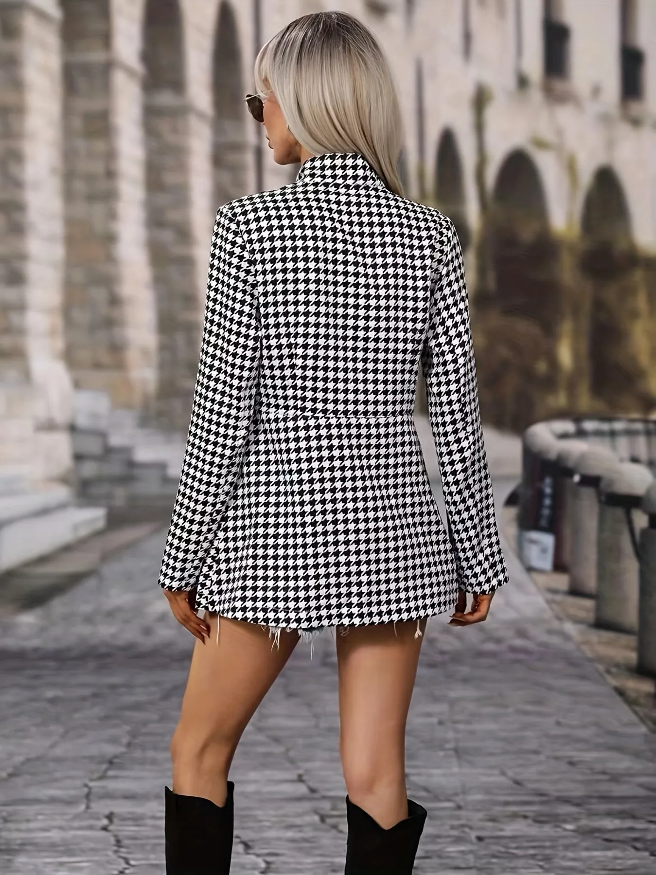 Verona - Elegant Houndstooth Blazer